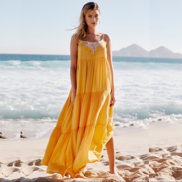 Free People Dresses & Skirts - Free People Penelope Tiered Ruffle Lace Maxi Dress